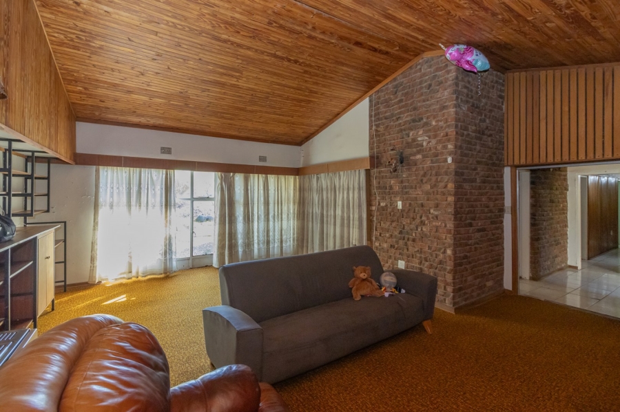 4 Bedroom Property for Sale in Morewag Free State